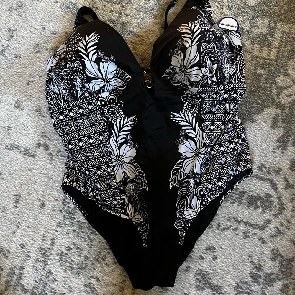 Swimsuits for All—one piece size 24.